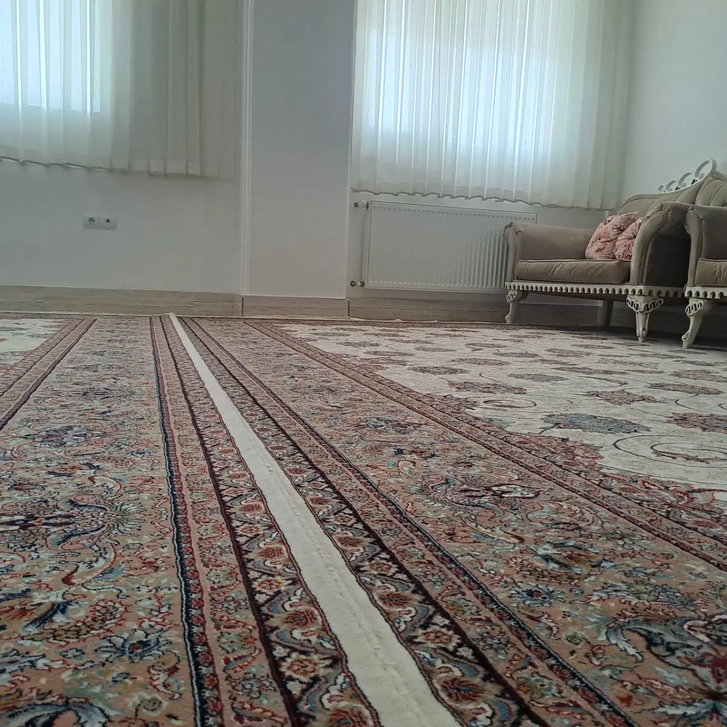 خانه دربستی دو طبقه