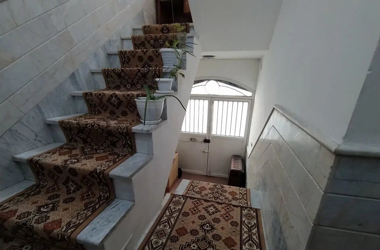 خانه فروشی دوطبقه