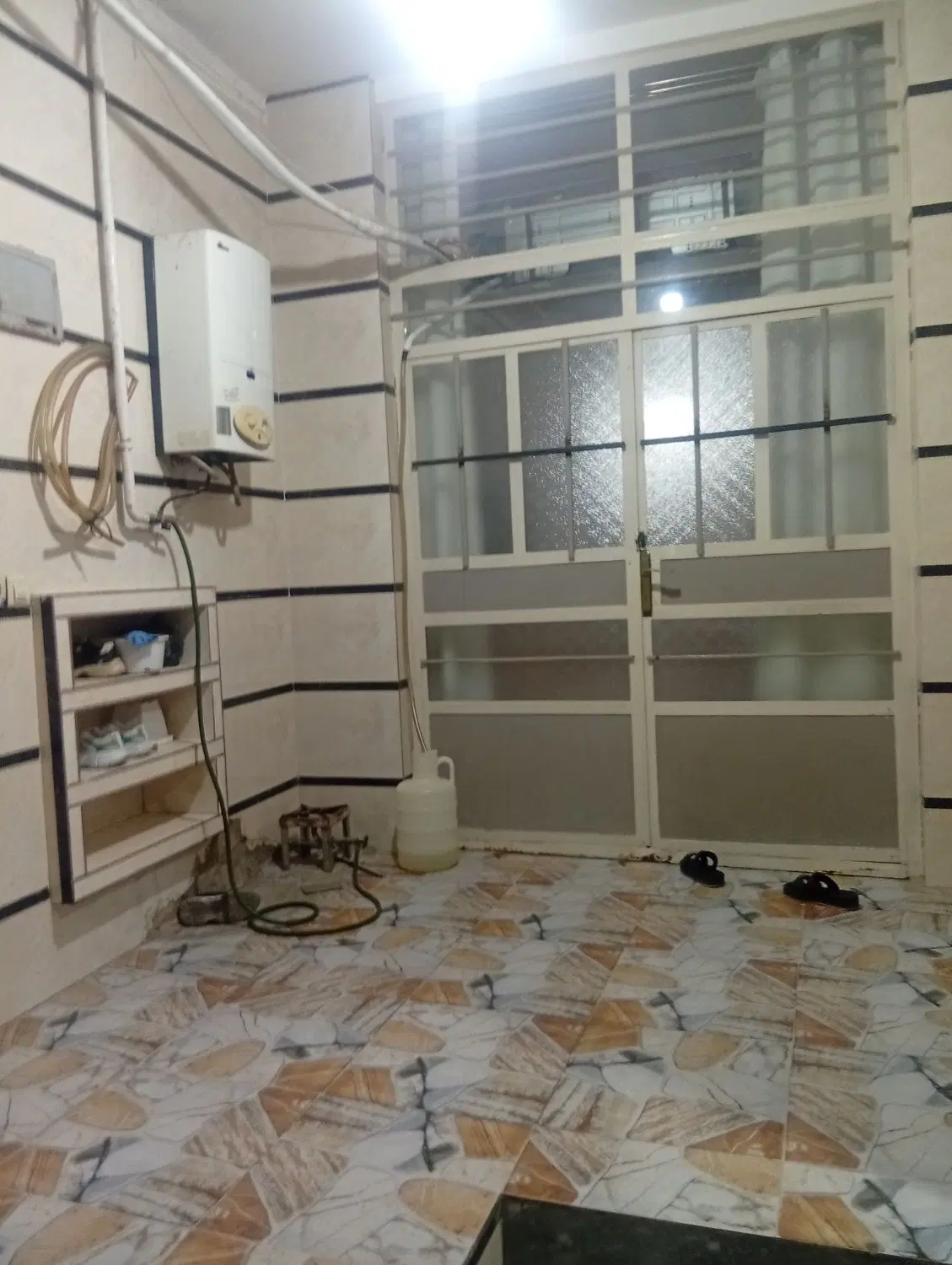 خونه ۱۵۰ متری با مغازه کوی شهدا سمت چپ