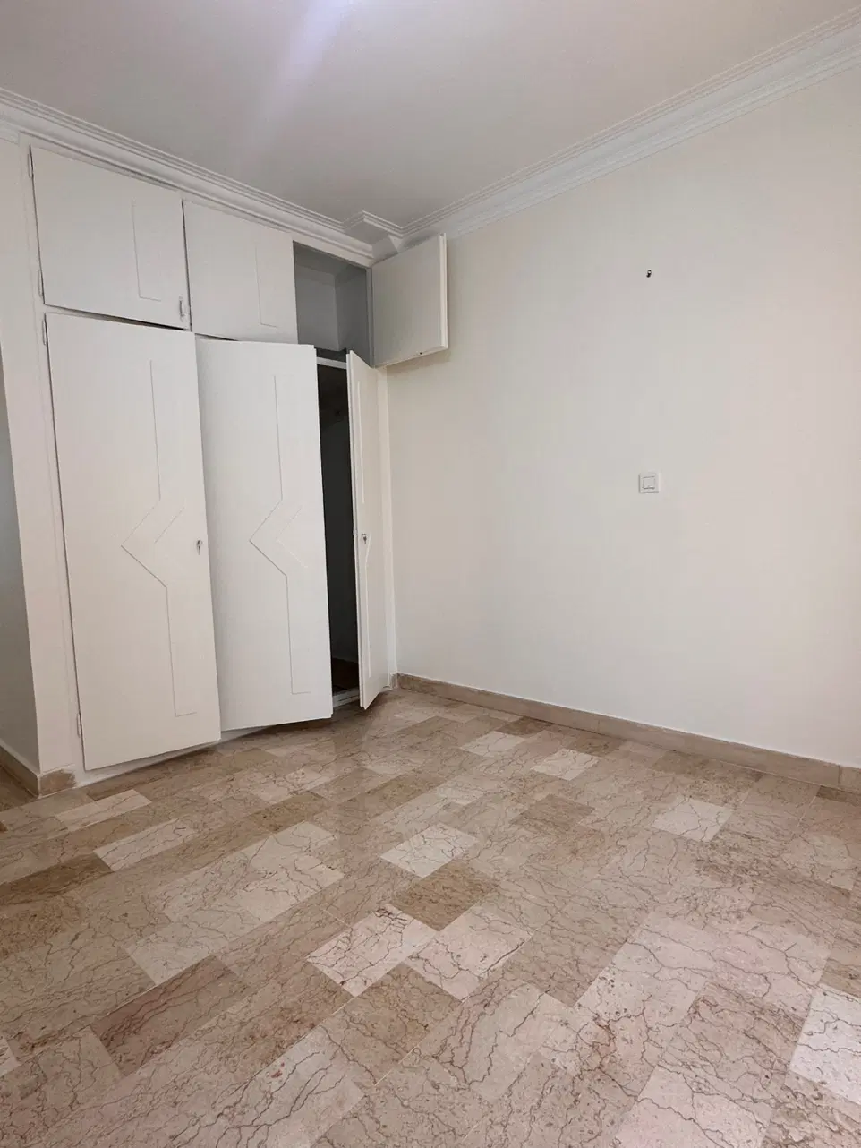 ۷۵ متر فول امکانات،شهرک هما