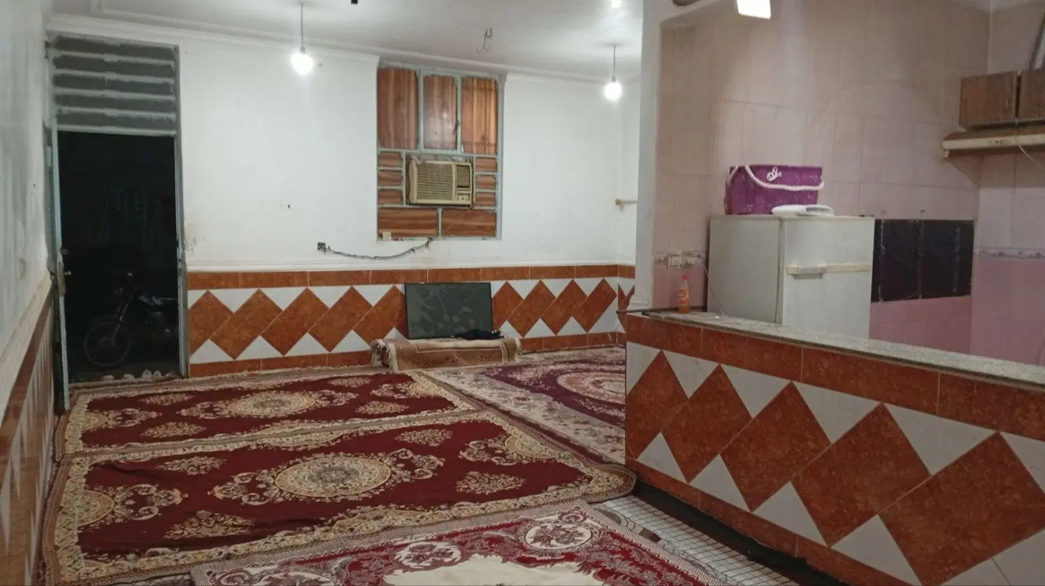 خونه مندلی تمیز