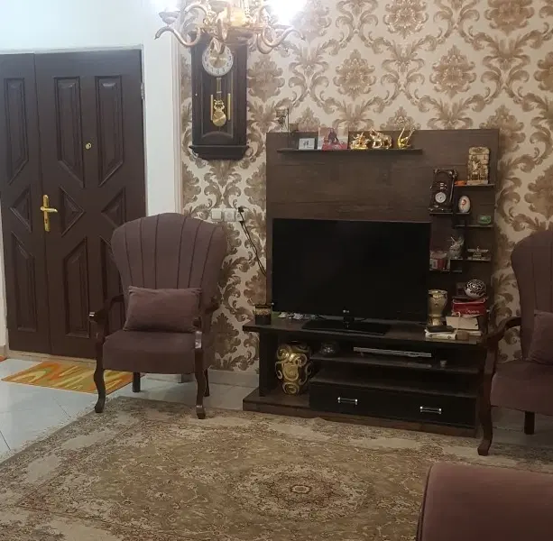 آپارتمان فروشی نادری