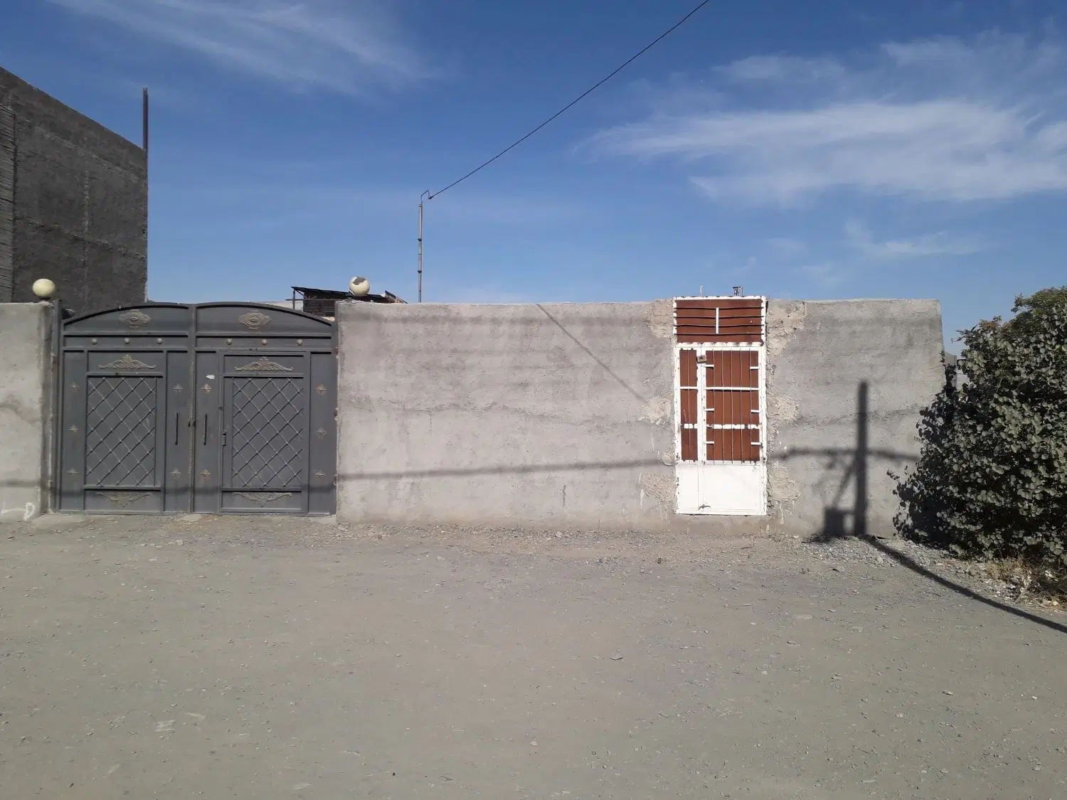 ۲۵۲ متر زمین حاشیه بلوار طوس