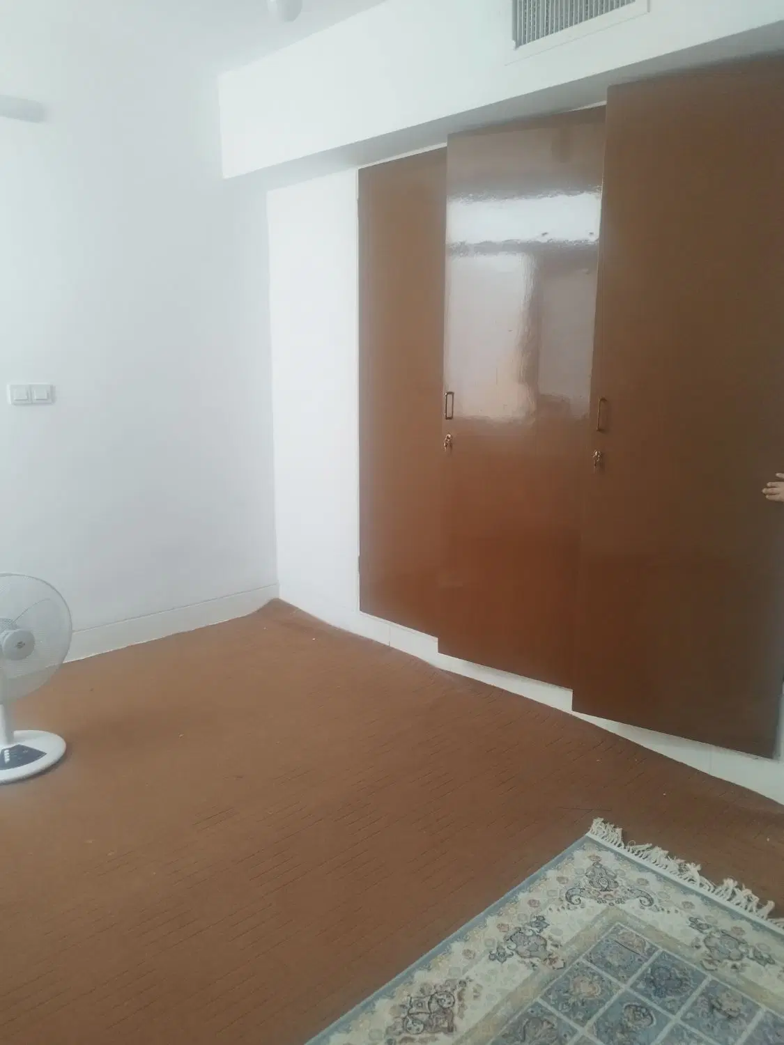 رهن و اجاره آپارتمان دوخوابه صدرا