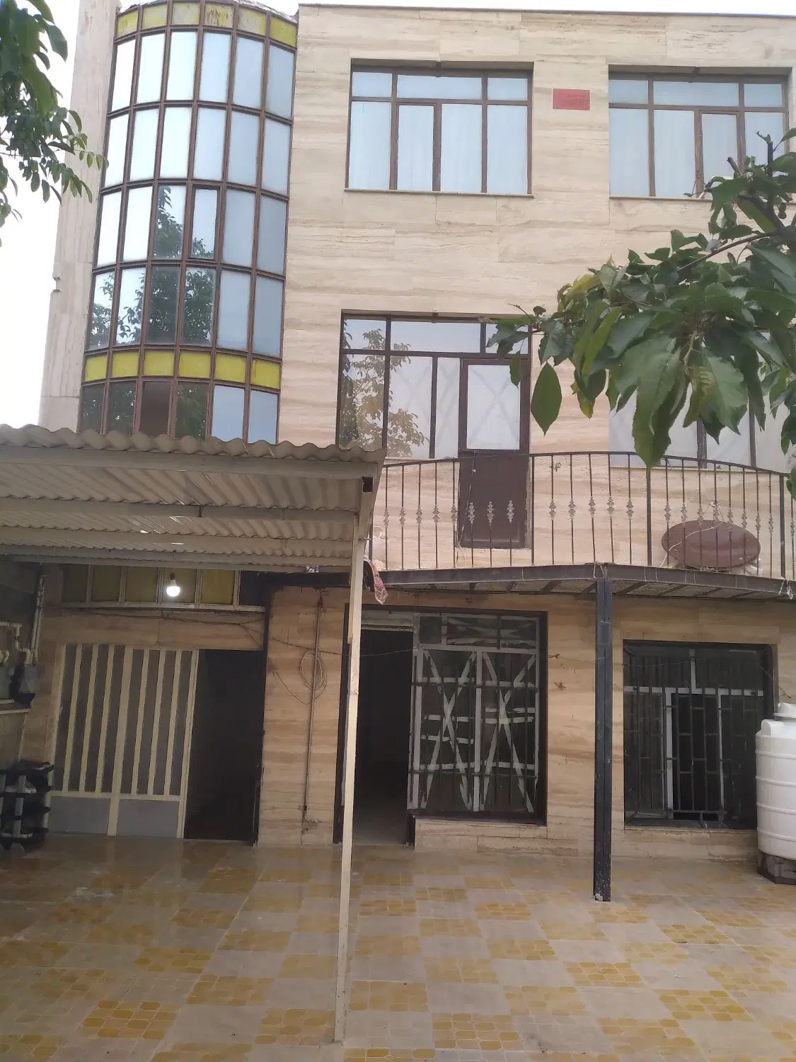 خانه ۳طبقه مهدی آباد روبروی پادگان