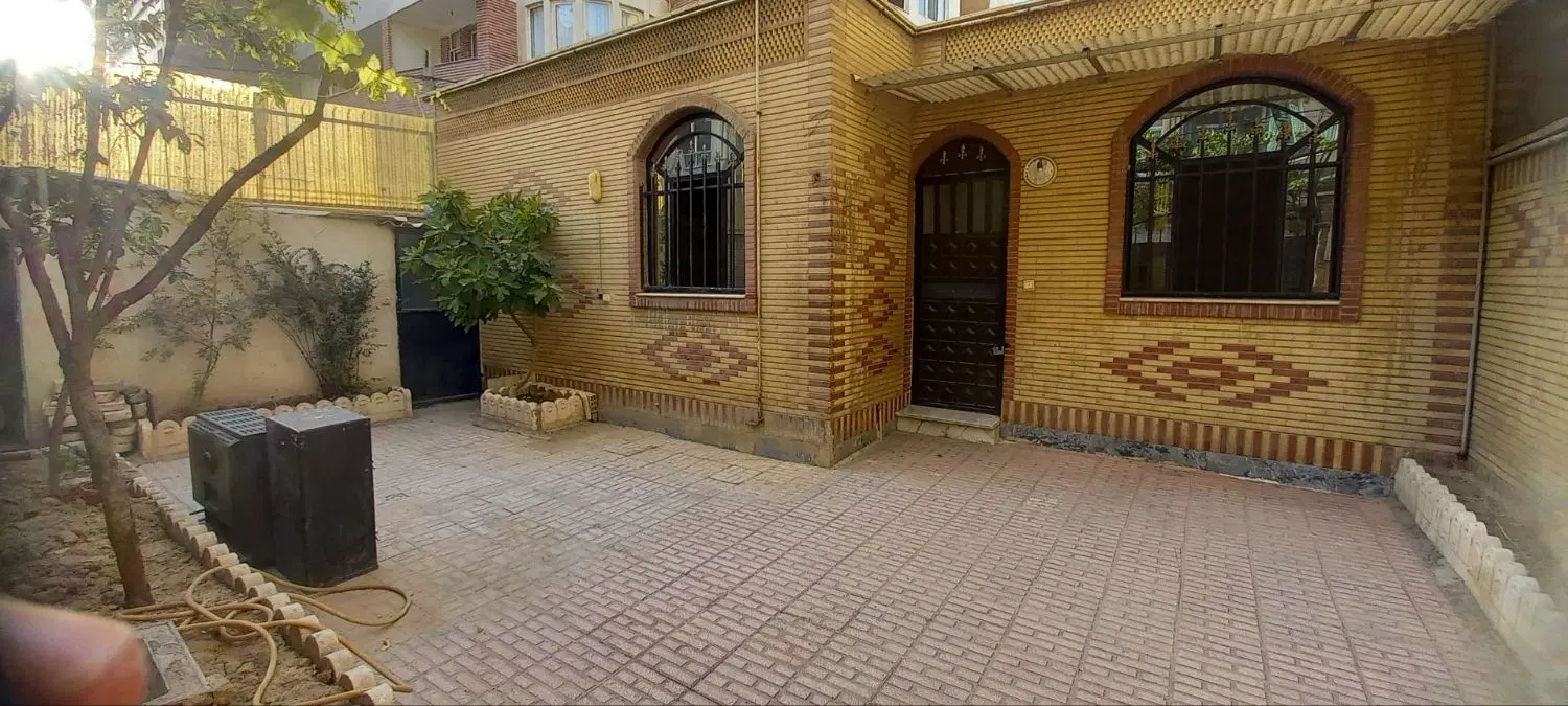 ویلایی ۱۴۰ متری تمیز خیابان فریبا