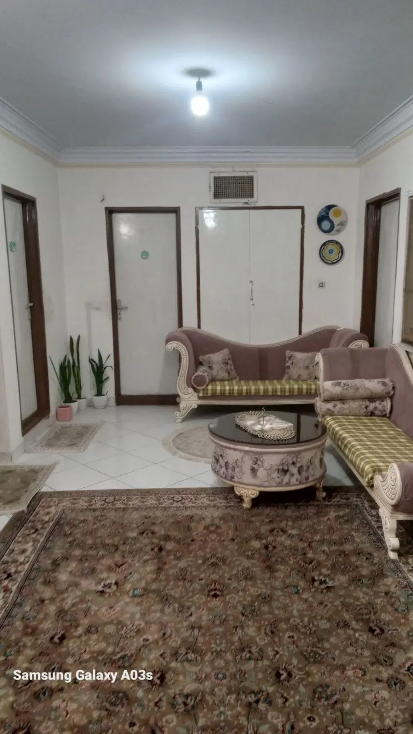 ۶۲متر ۲خواب بدون پارکینگ