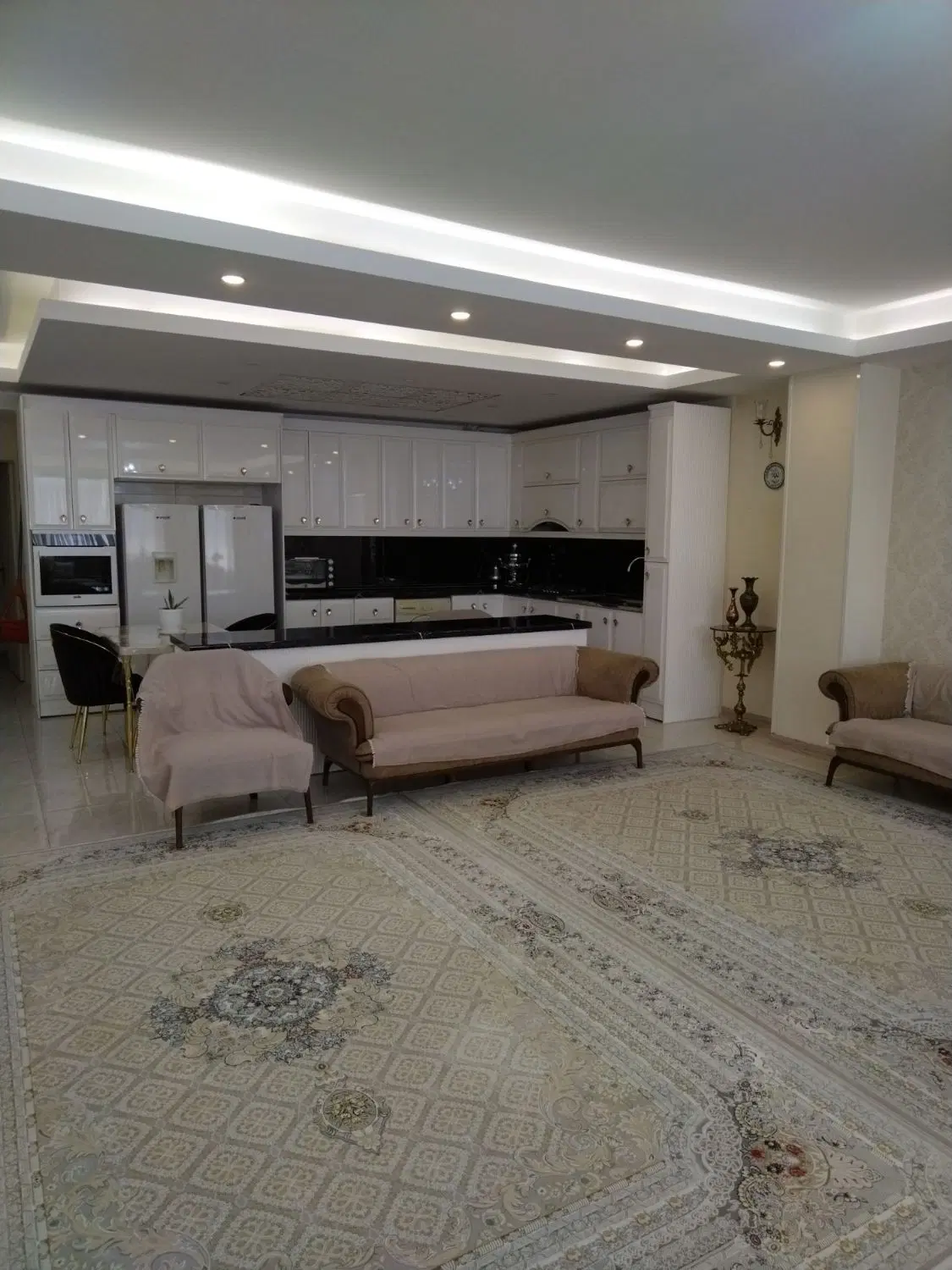 آپارتمان 150متری قیمت کاسبی 1سال ساخت سند تک