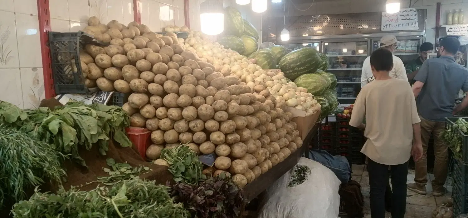 مغازه 40 متری و انبار 80 متری
