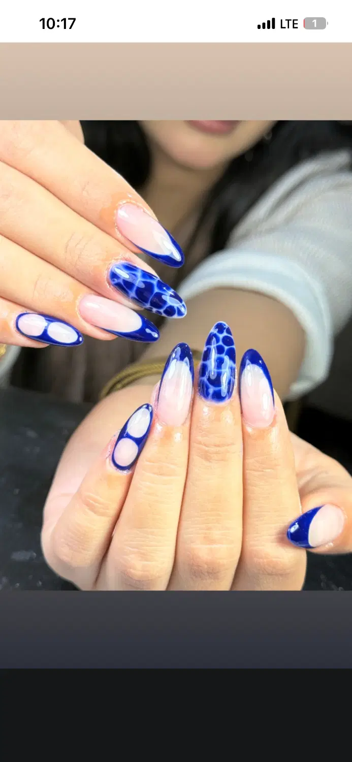 اجاره اتاق و میز ناخن