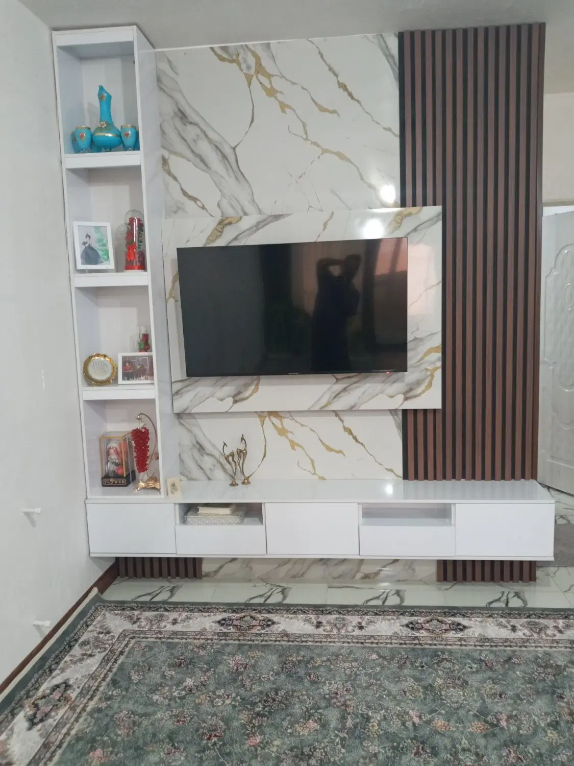 آپارتمان شرقی ها(تکواحدی)
