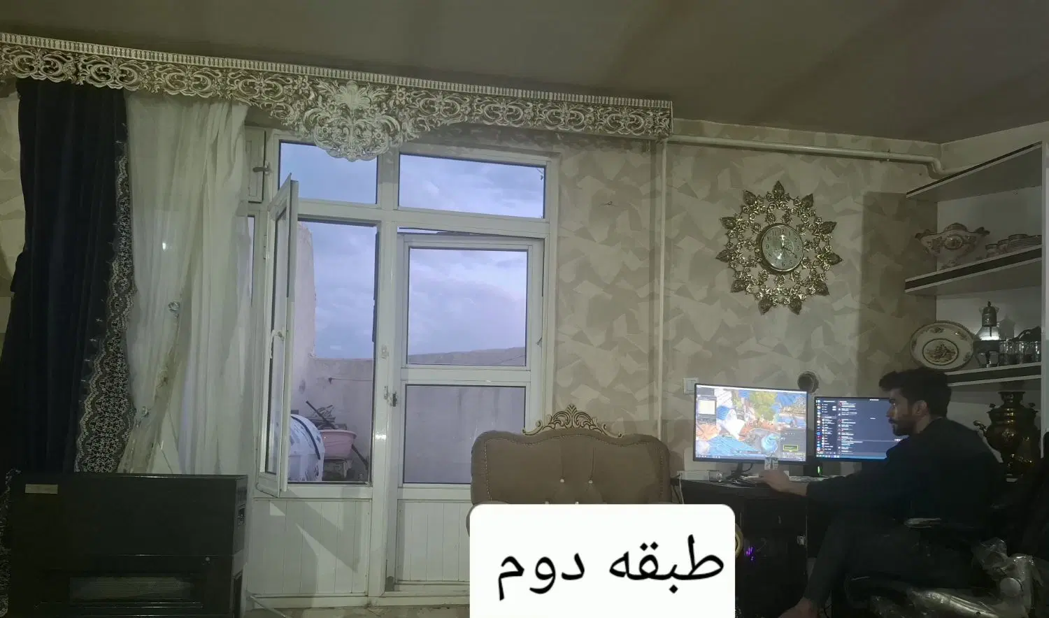 فروش خانه ۳طبقه خ ۱۸متری فیضیه غربی، خ بی مثل