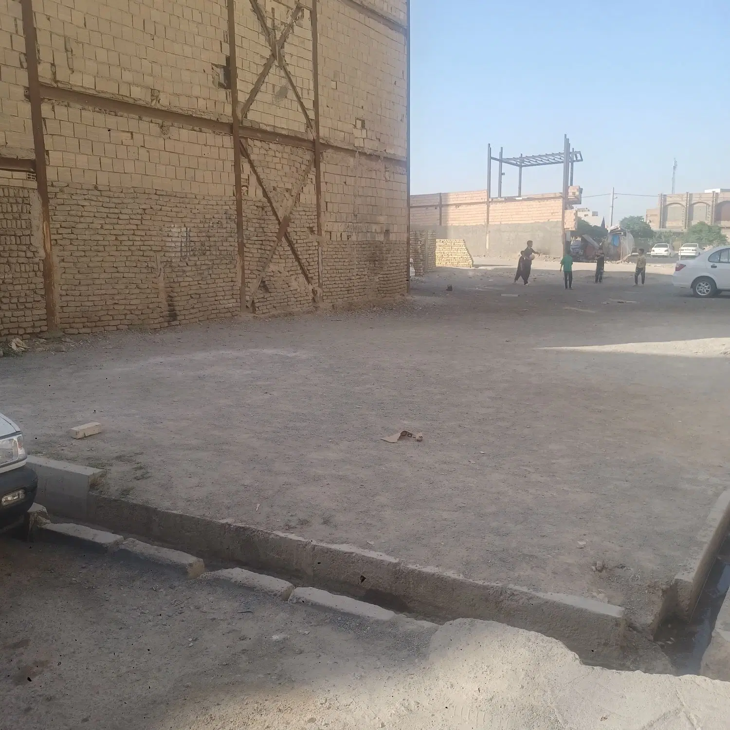فروش زمین ۸۰ متری داخل بافت مسکونی
