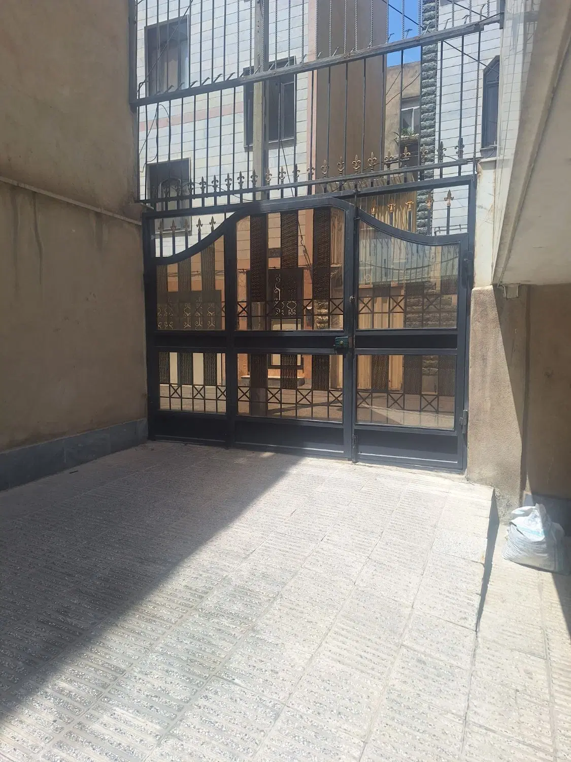 اجاره پارکینگ