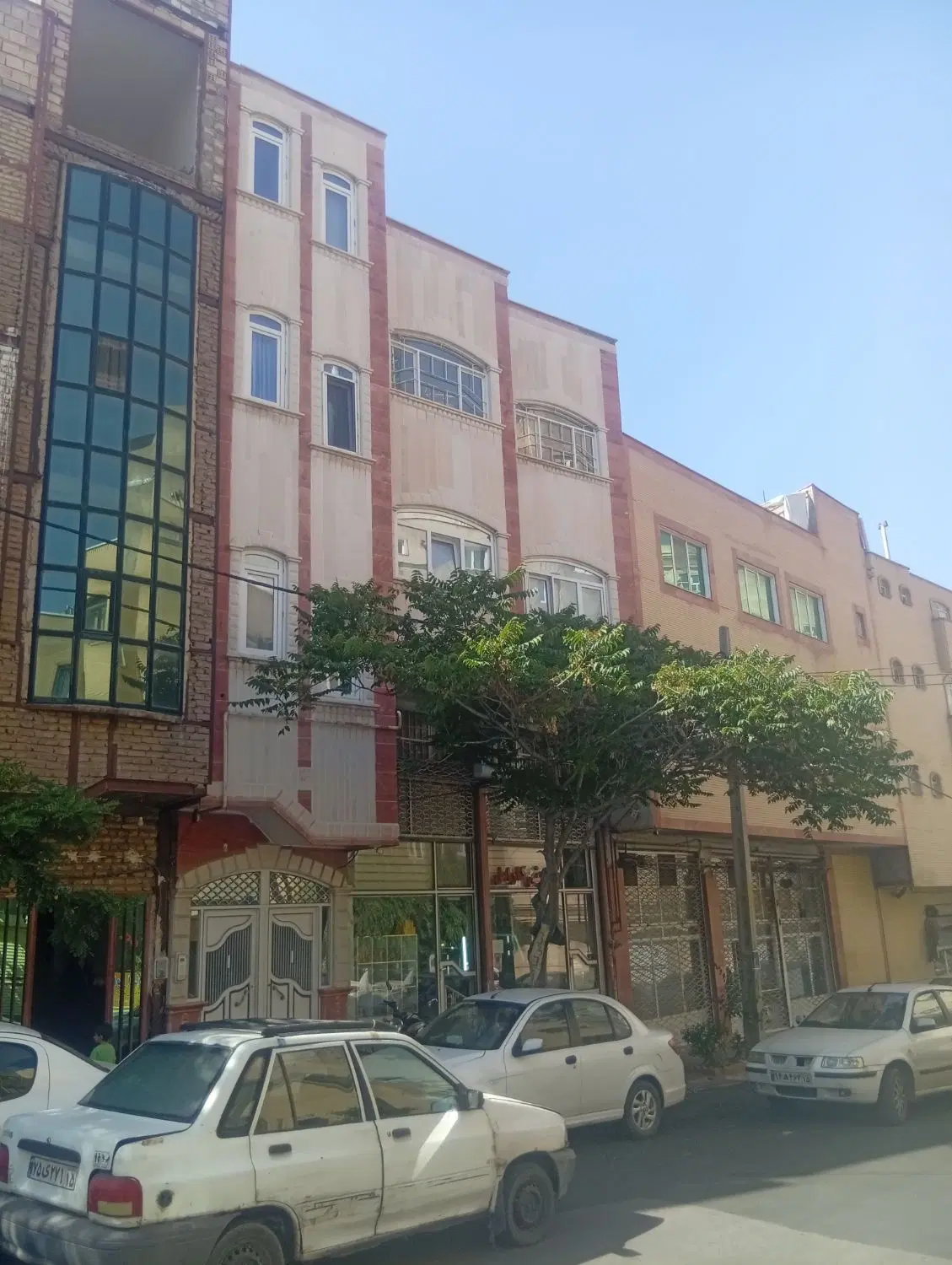 فروش آپارتمان در شهرک تجلاعی و کوی دانشگاه