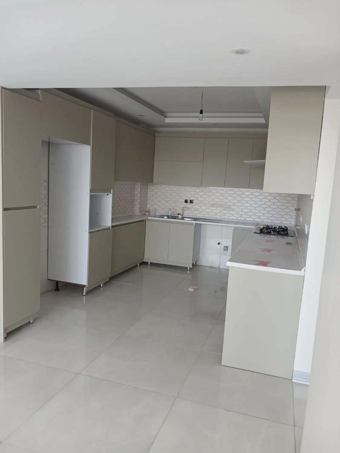 اپارتمان ۱۰۰ متری ۲ خوابه صفر عطار