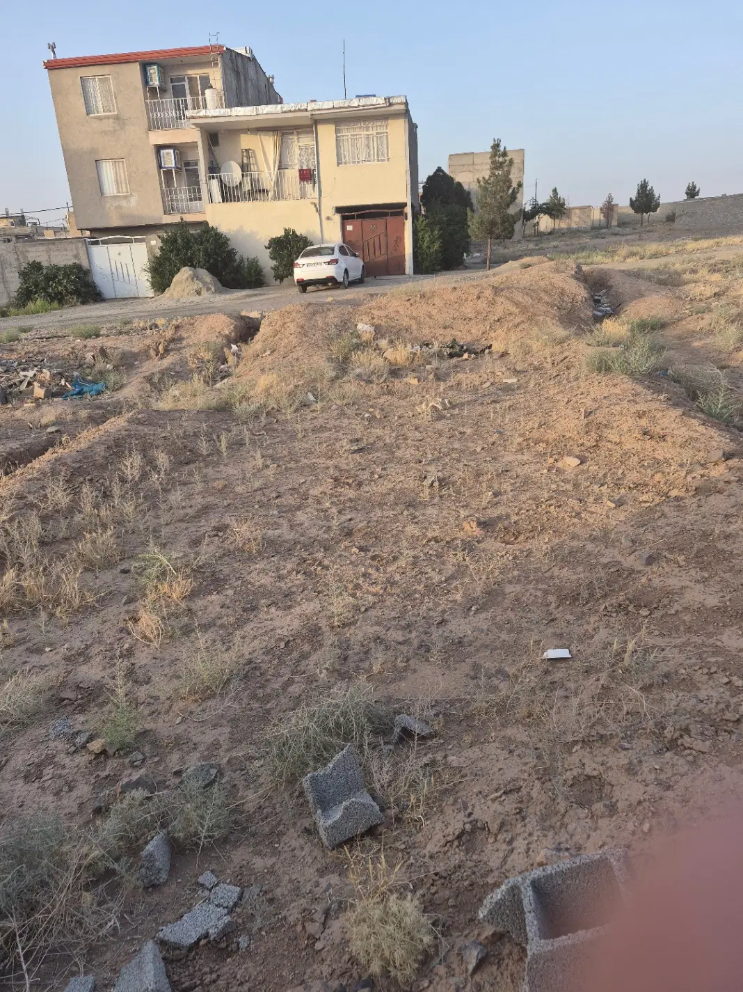 زمین مسکونی