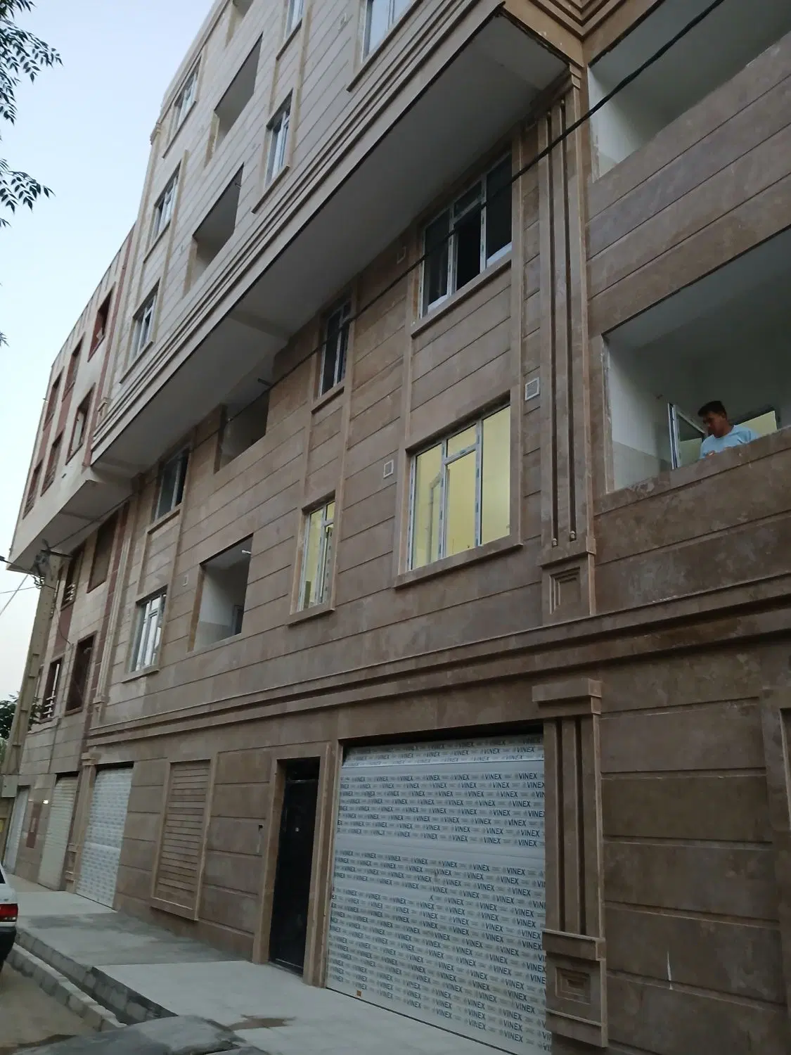 فروش آپارتمان ۱۲۰