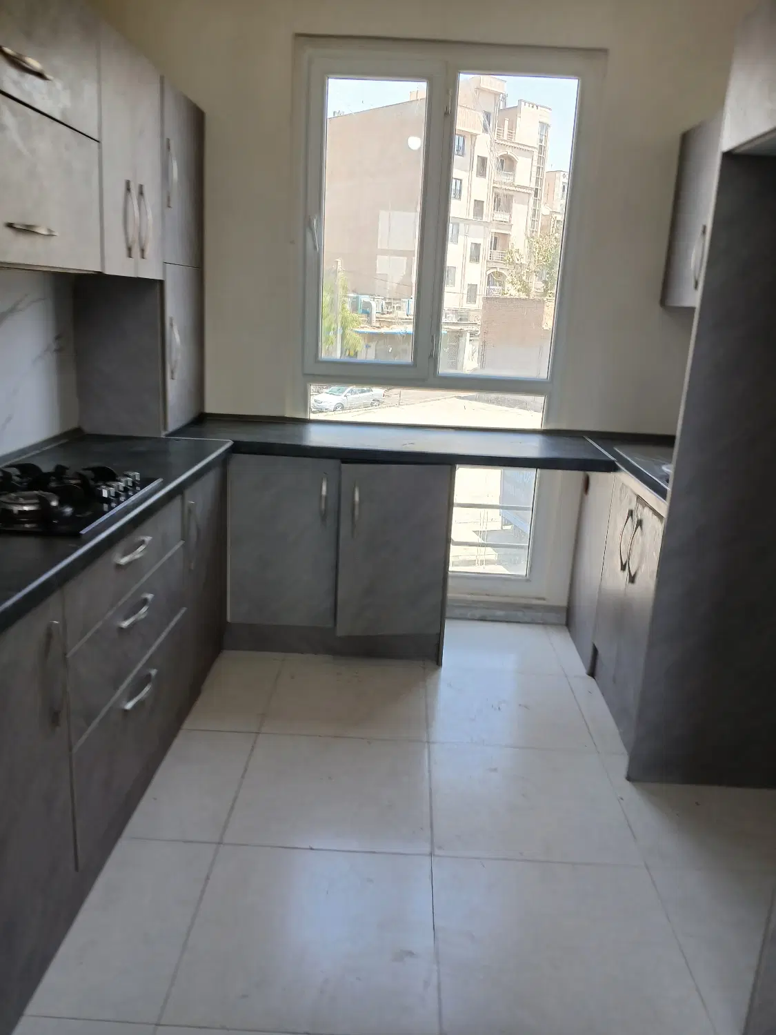 آپارتمان ۴۵ متری میدان جمهوری