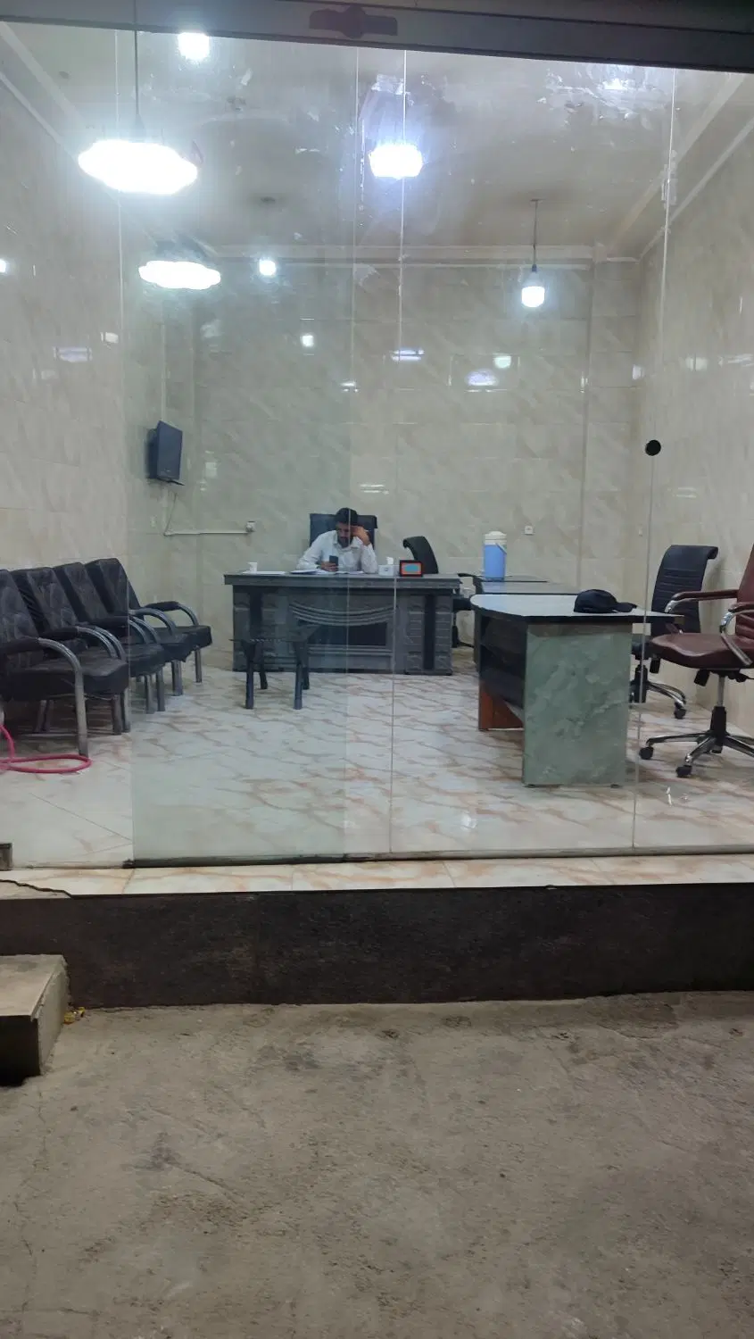 32مترمغازه تجاری گلدشت غربی کوگانی