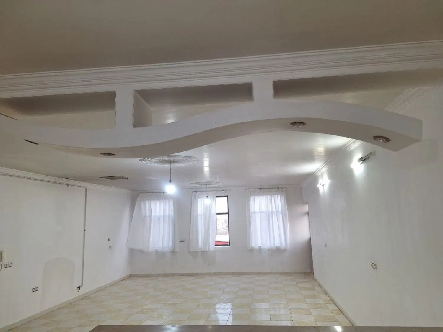 اجاره همکف مستقل خیابان کمیل