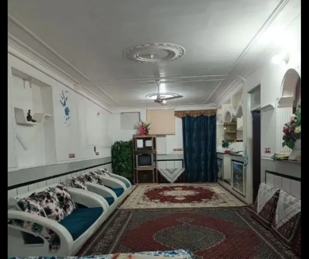 خونه ویلایی مستونو