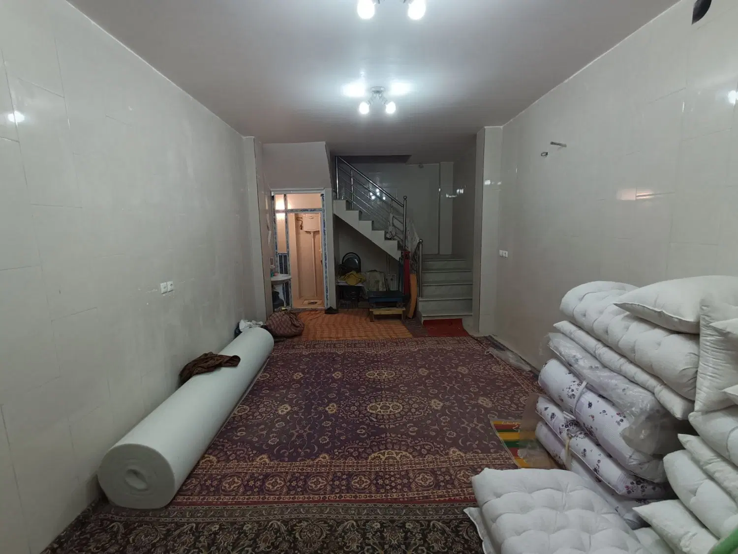 مغازه 36متری خیابان فارابی جنوبی