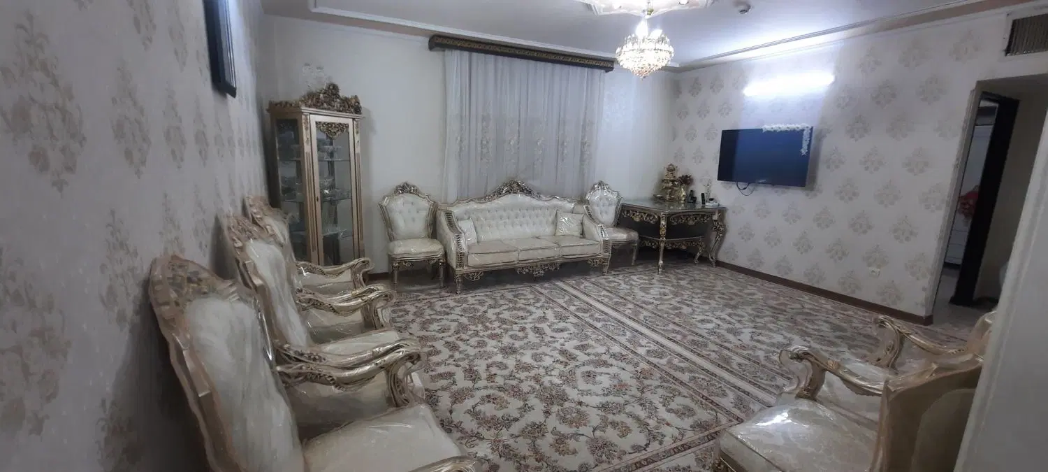 آپارتمان ۹۰متری بلوار مدرس