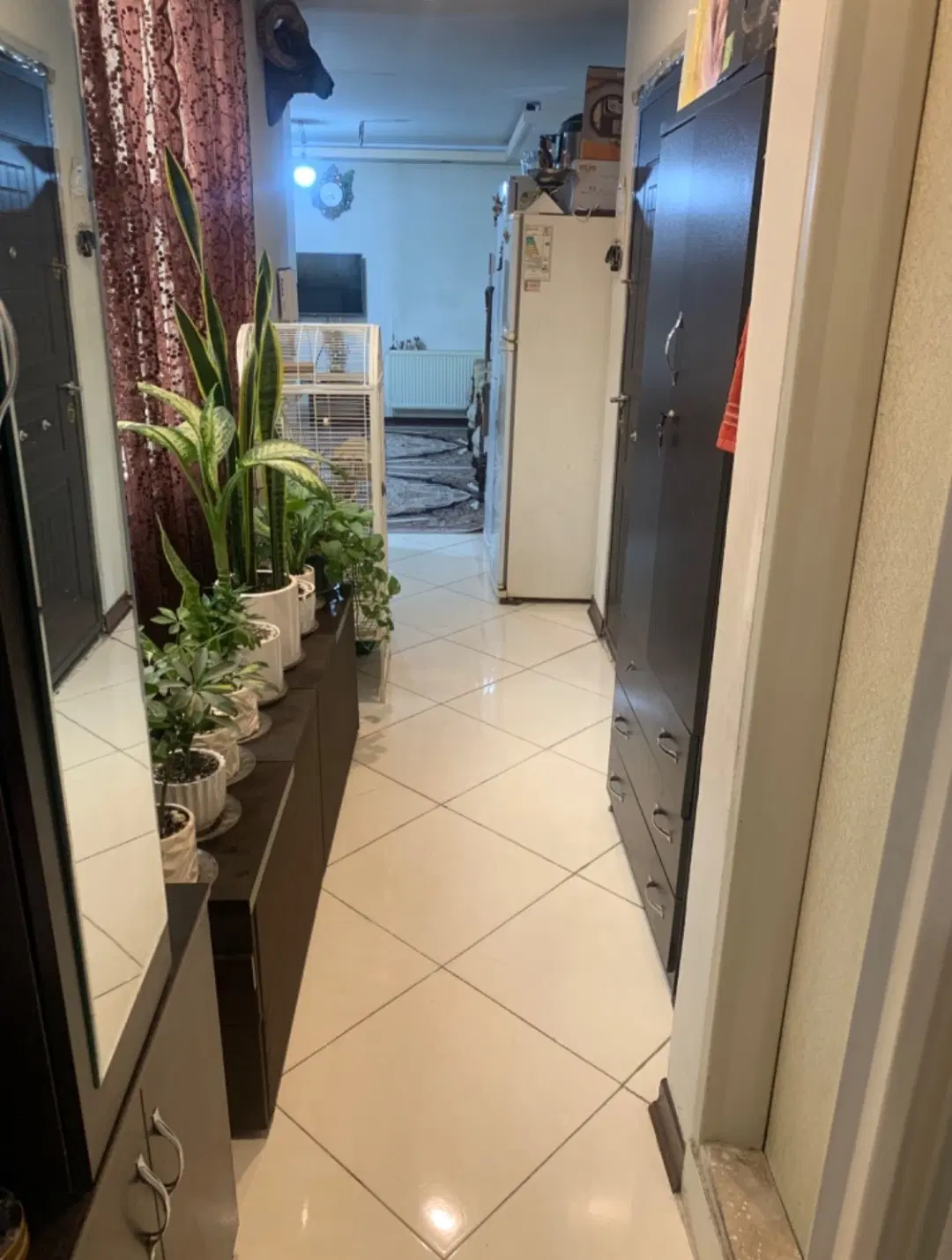 48 متر با پارکینگ و آسانسور