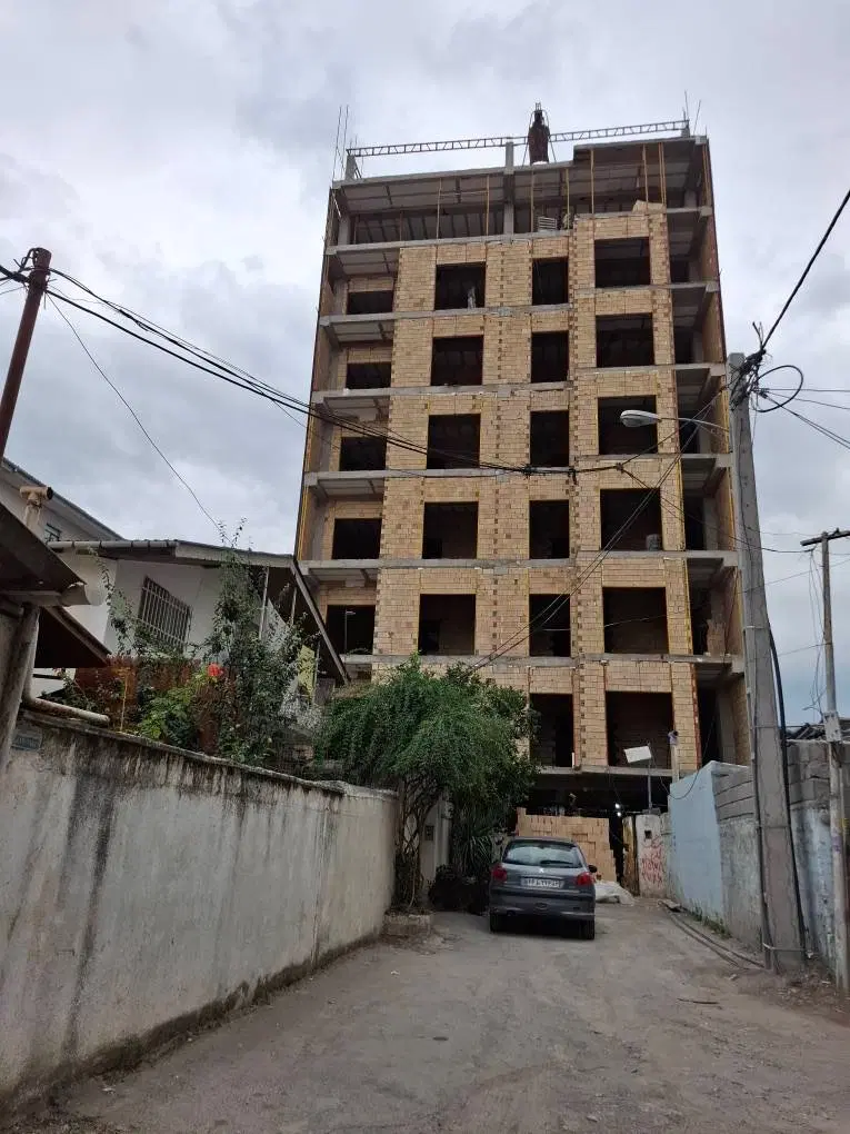 پیش فروش ساختمان در خیابان جمهوری