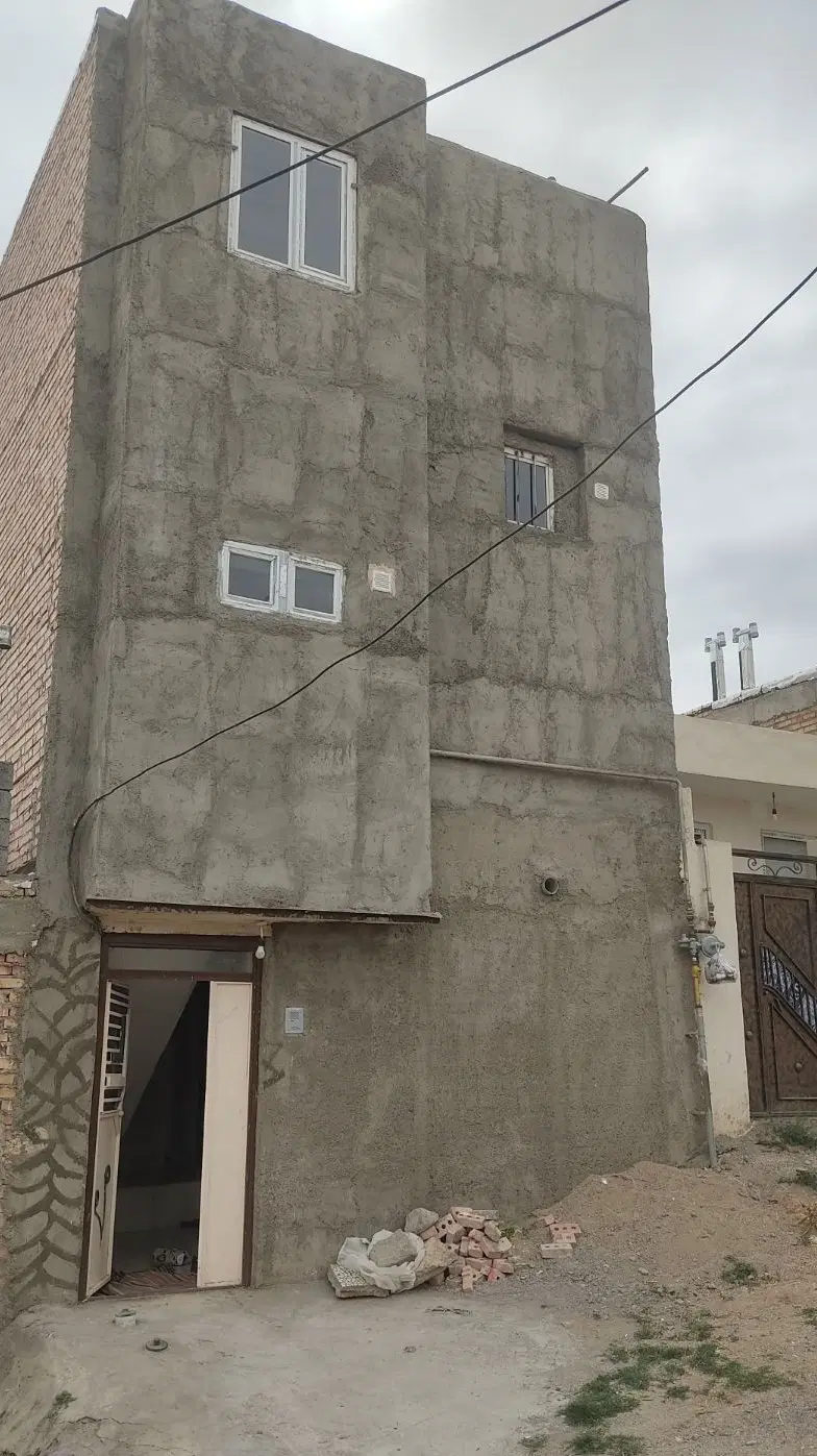 خونه دو طبقه