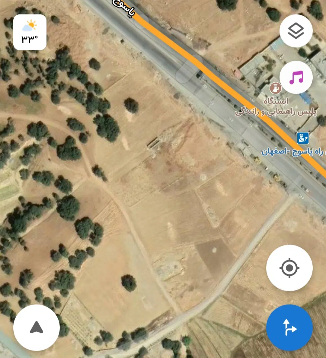 زمین پلیس راه یاسوج اصفهان