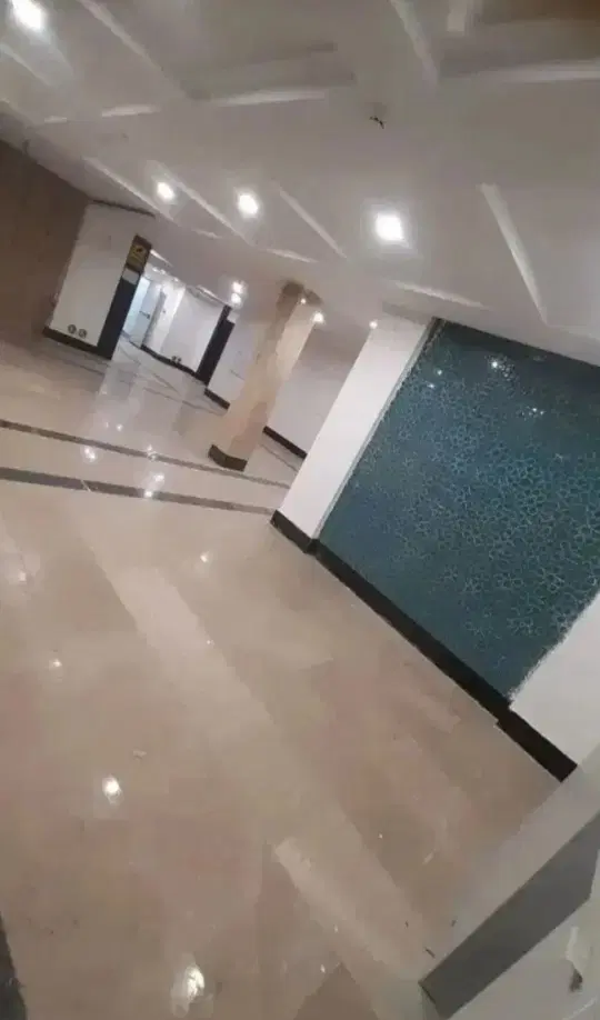 آپارتمان۱۰۹متری.تکمیل.فروش فوری.دو تراسه