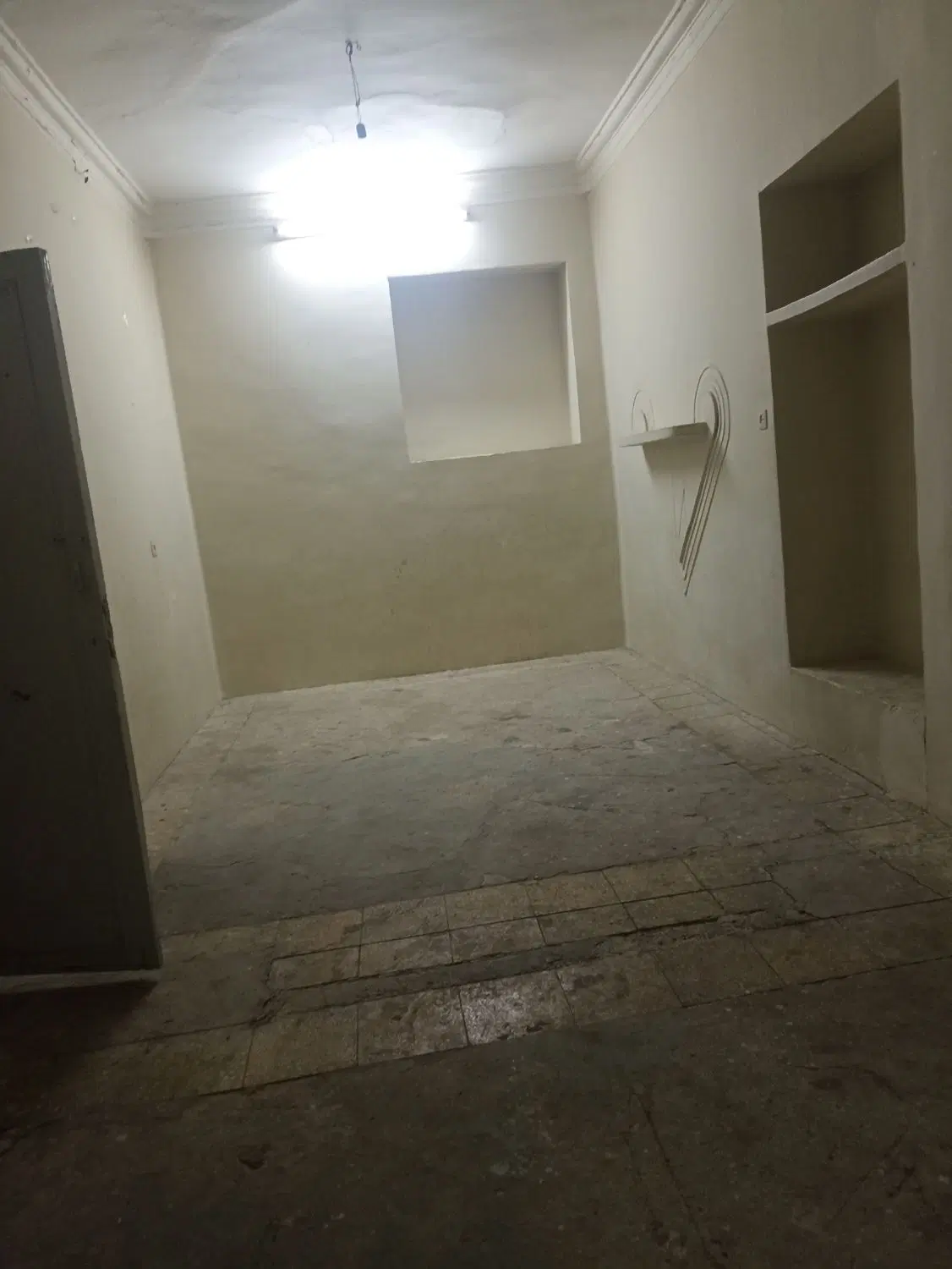 منزل طبقه بالا خیابان حضرتی