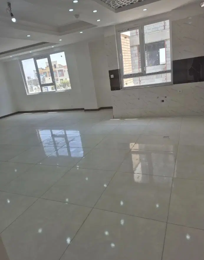 ۱۰۵ متر نوساز سند اماده فول امکانات