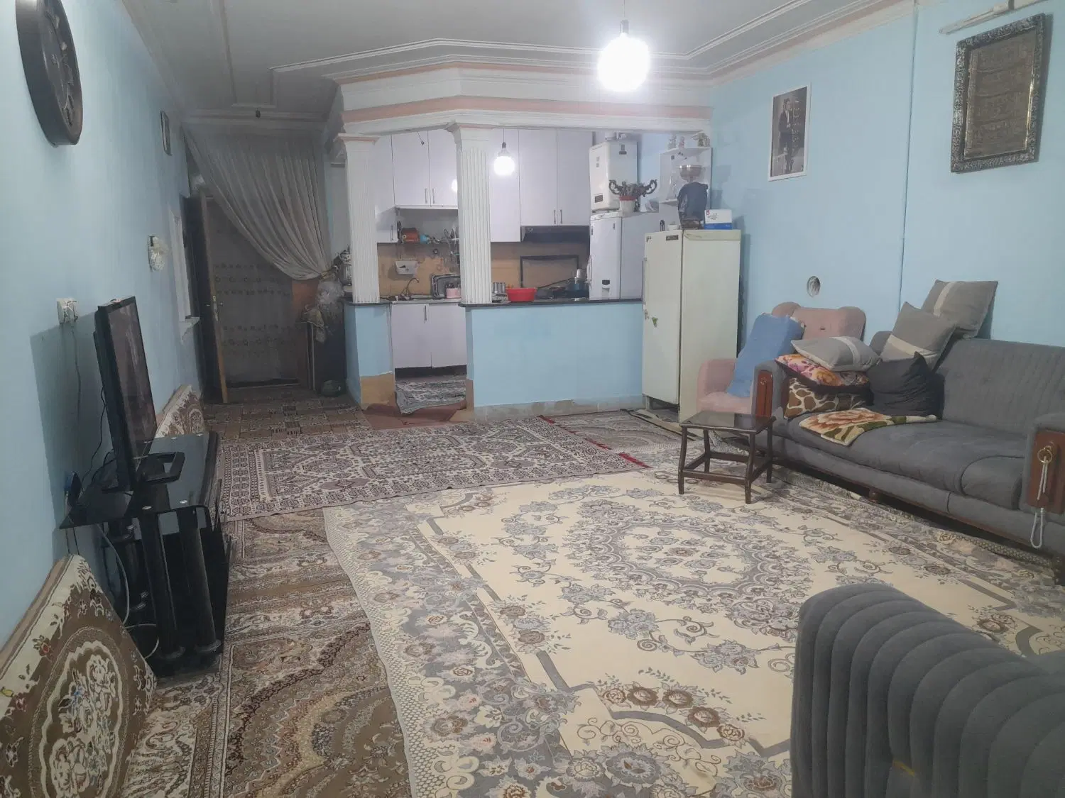 آپارتمان ۳طبقه و نیم ۱۰۰ متری