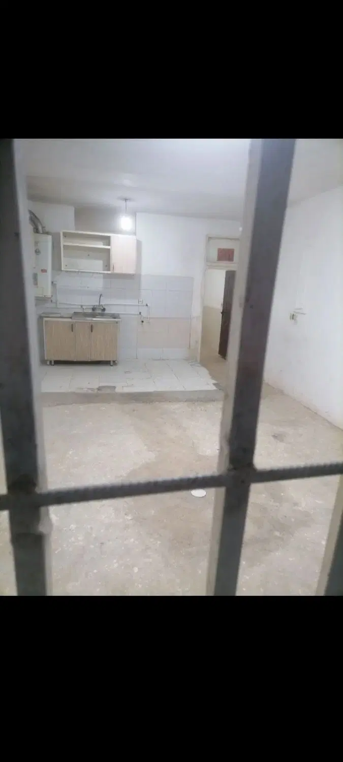 ویلایی ۴۰ متری یک خواب کشمیری ۵۴