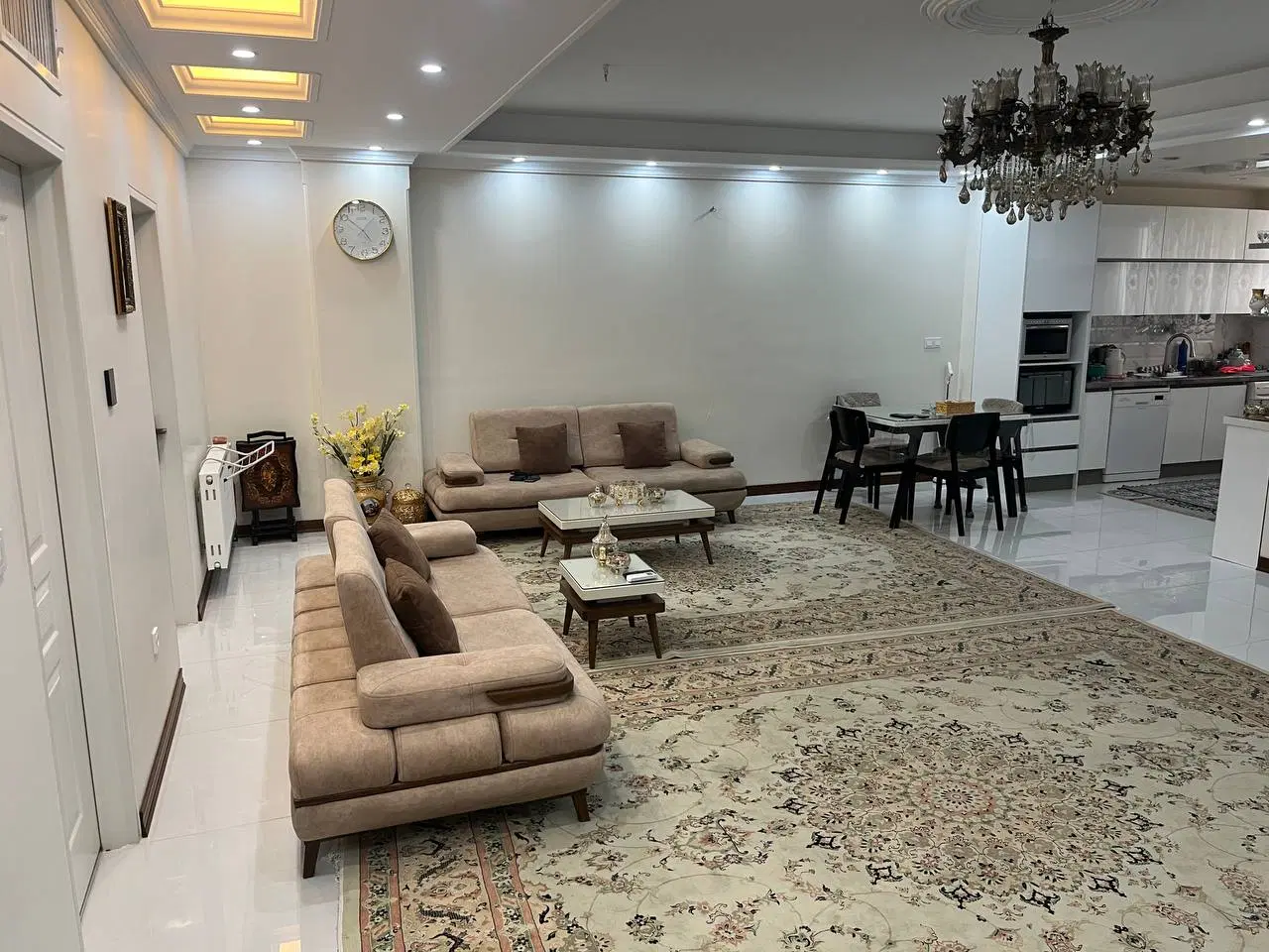 ۱۱۴ متری جنوبی