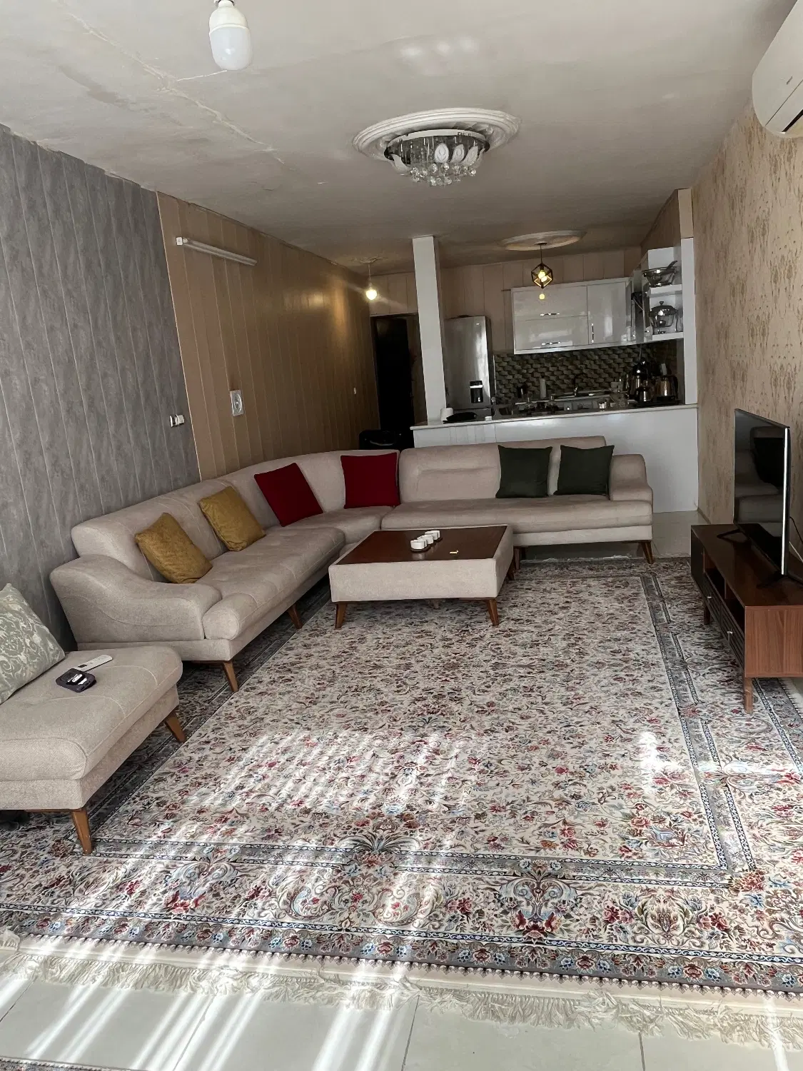 خانه ویلایی ۸۰ متری اپارتما پیروزی