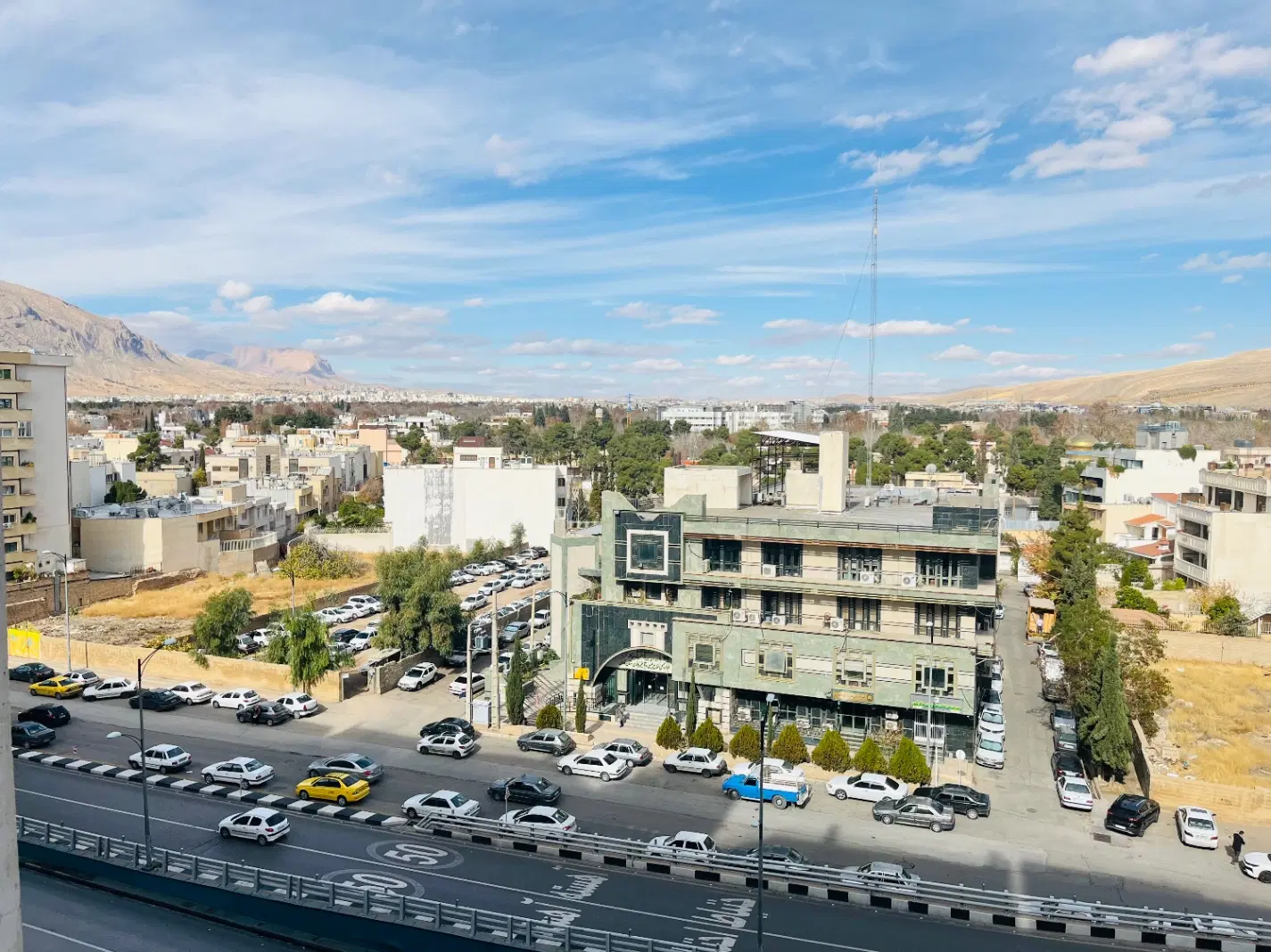 اجاره منزل دو خواب ویلایی حیاط دار
