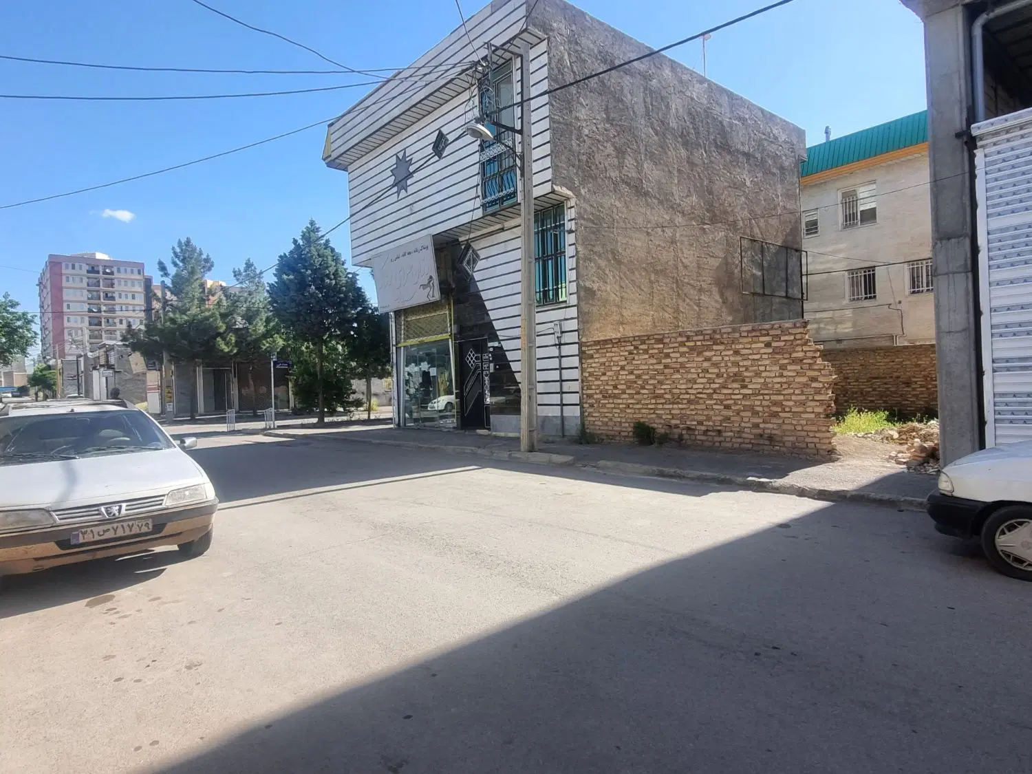 زمین تجاری  مغازه