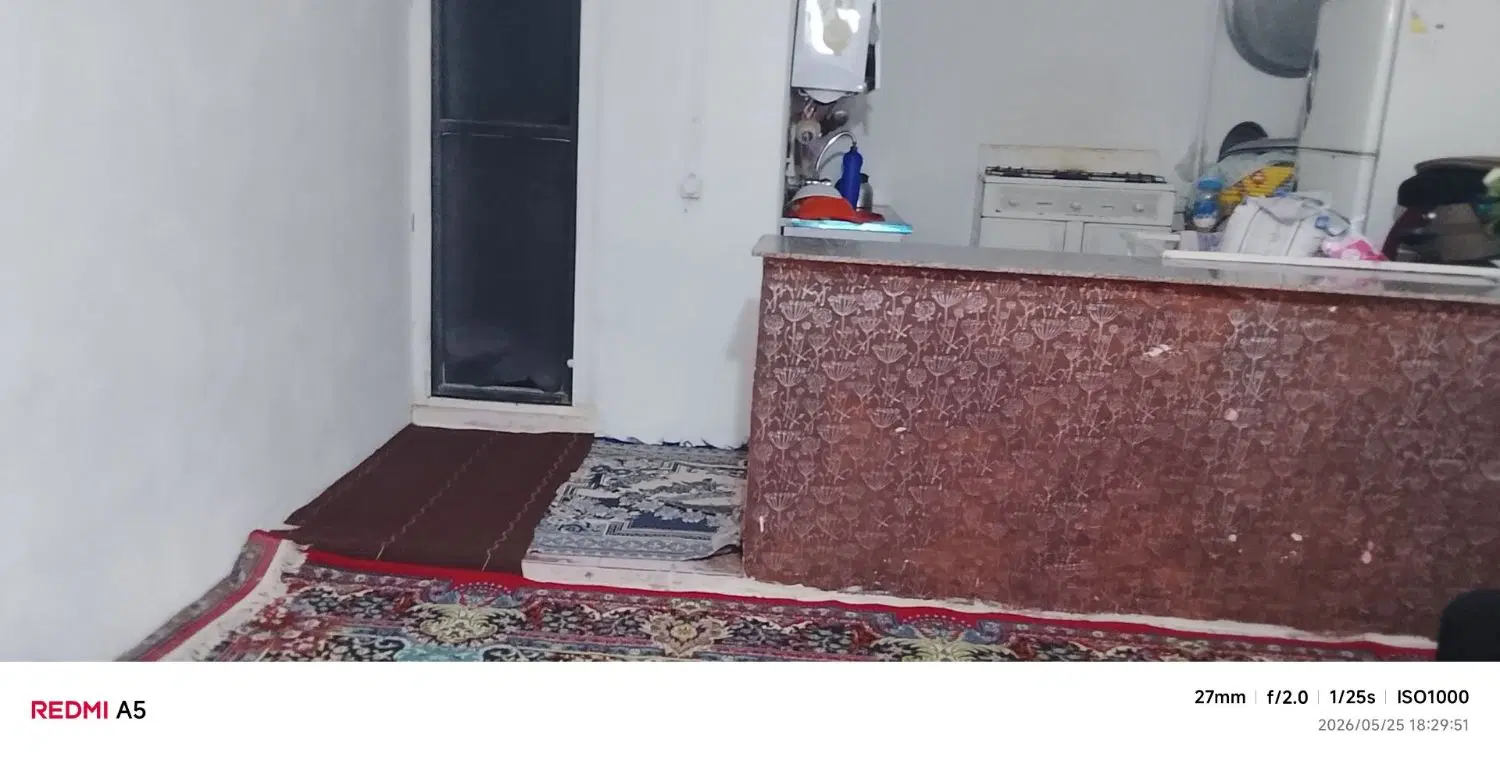 خونه . زیر زمینی