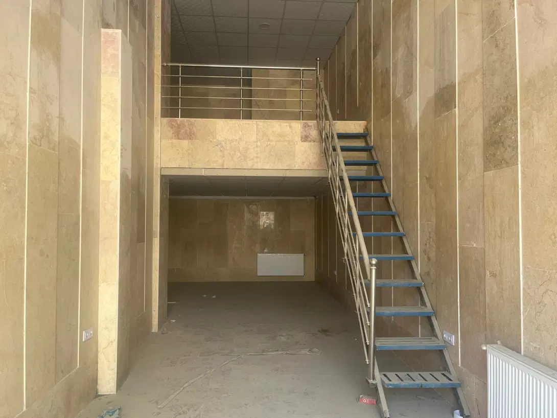 اجاره مغازه فرزان بر بلوار اصلی