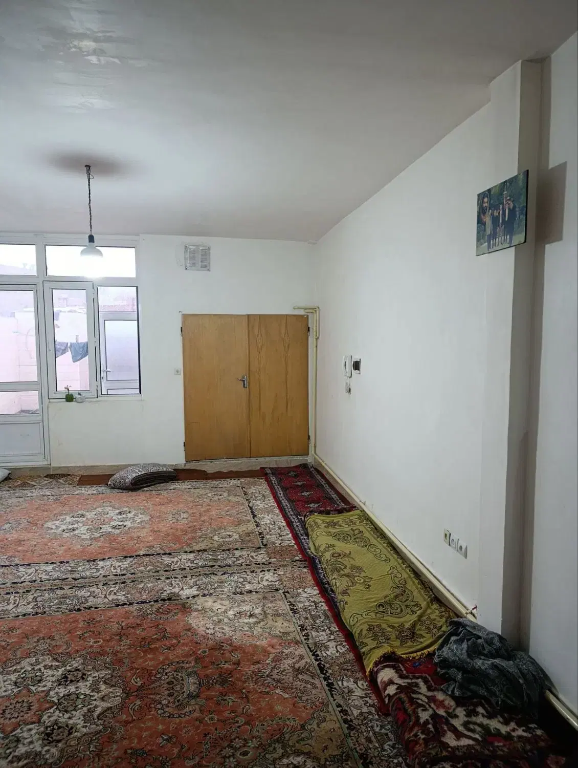 خانه ۲ طبقه نشیمن و خدماتی