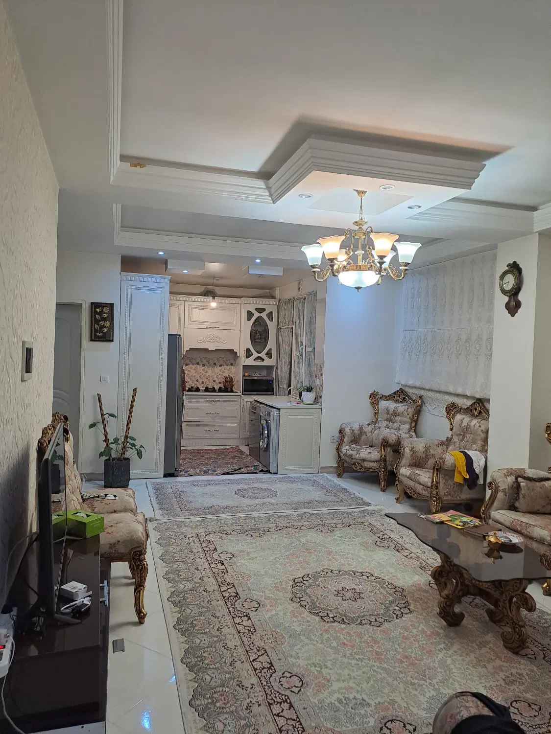 آپارتمان ۷۰ متر ۲ خواب فول امکانات