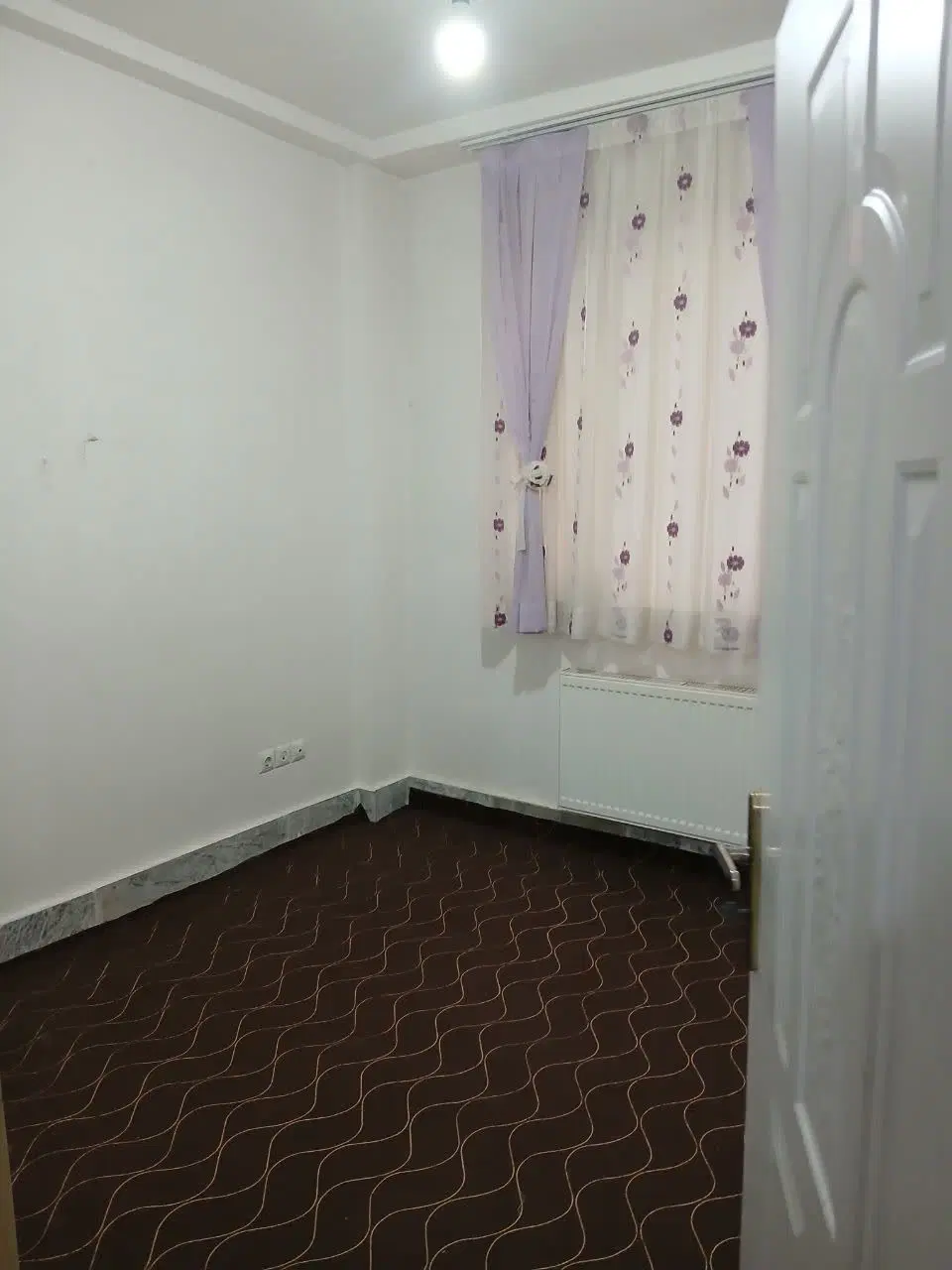 اجاره یک واحد فول امکانات در اندیشه