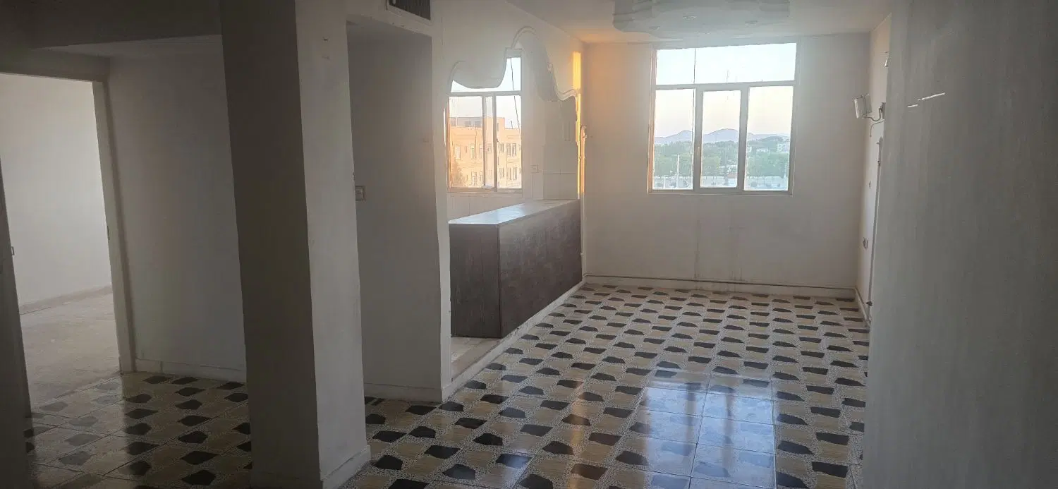 فروش واحد ۷۰ کانال غربی متری سند دار