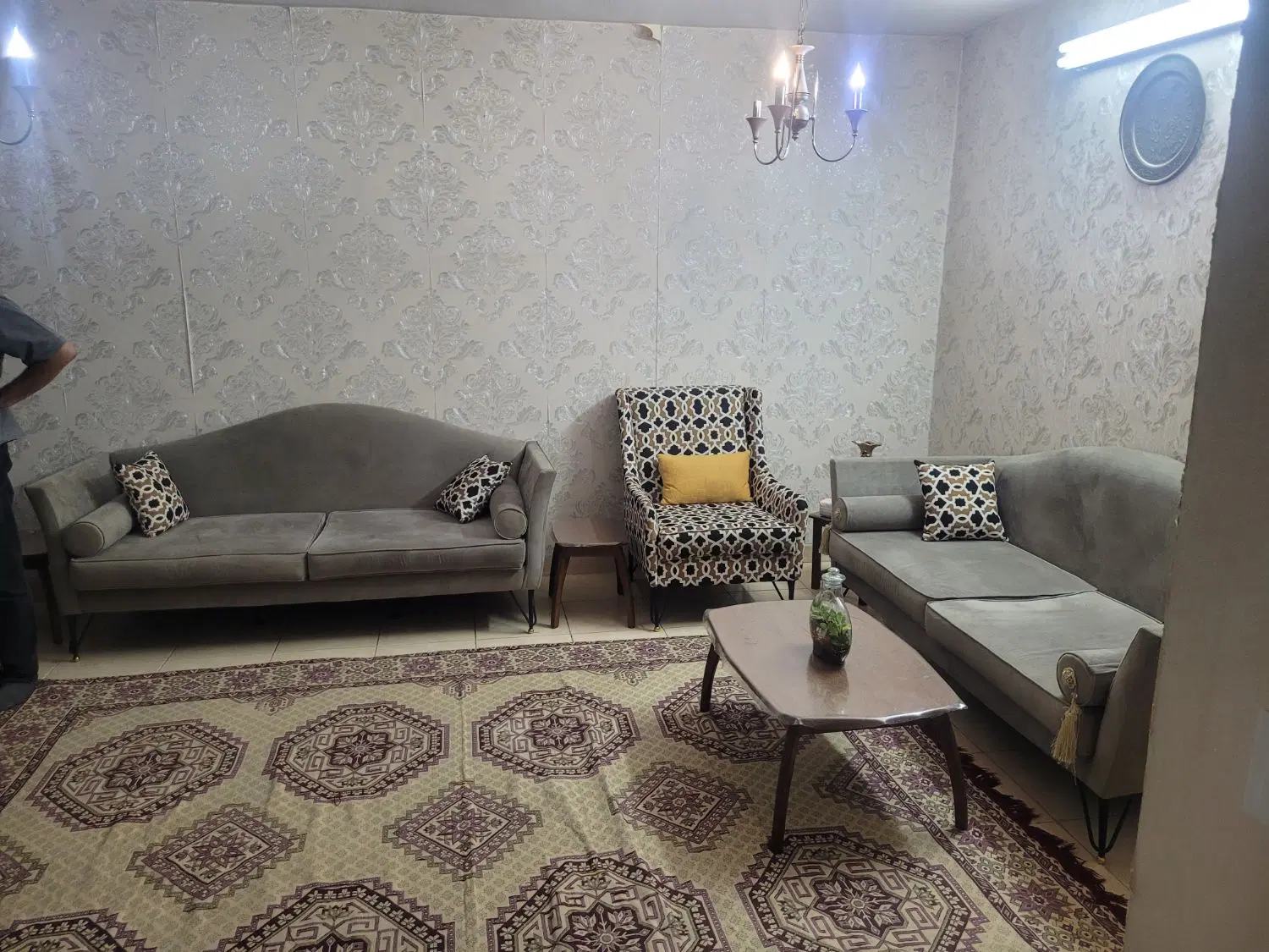 فروش واحداکباتان واوان