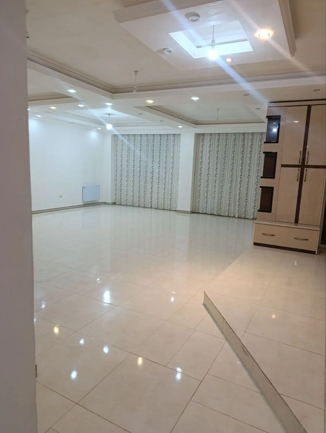 اجاره شخصی ساز فول امکانات سه خوابه