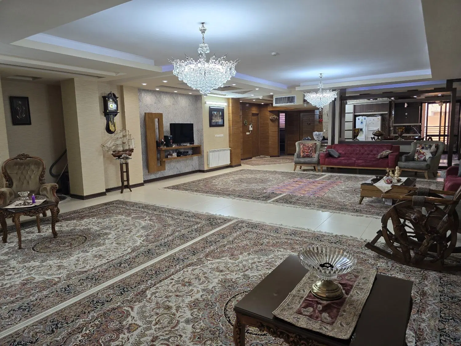 آپارتمان تک واحدی دشتستان بهاران